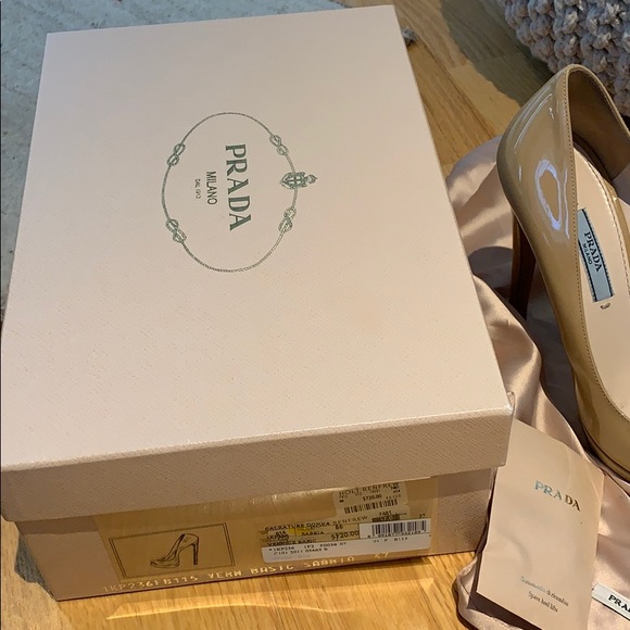 Prada Calzature Donna - Picture 2 of 3